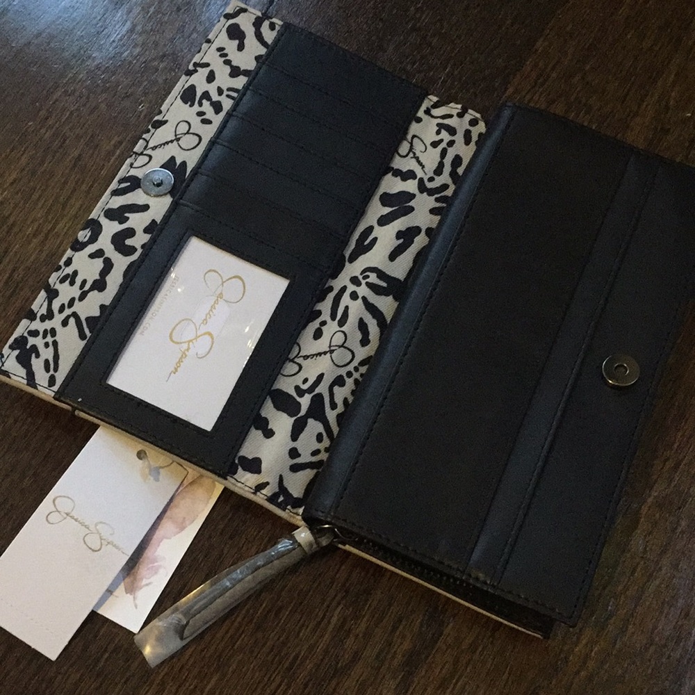 Jessica Simpson Tan Clutch - Picture 5 of 7
